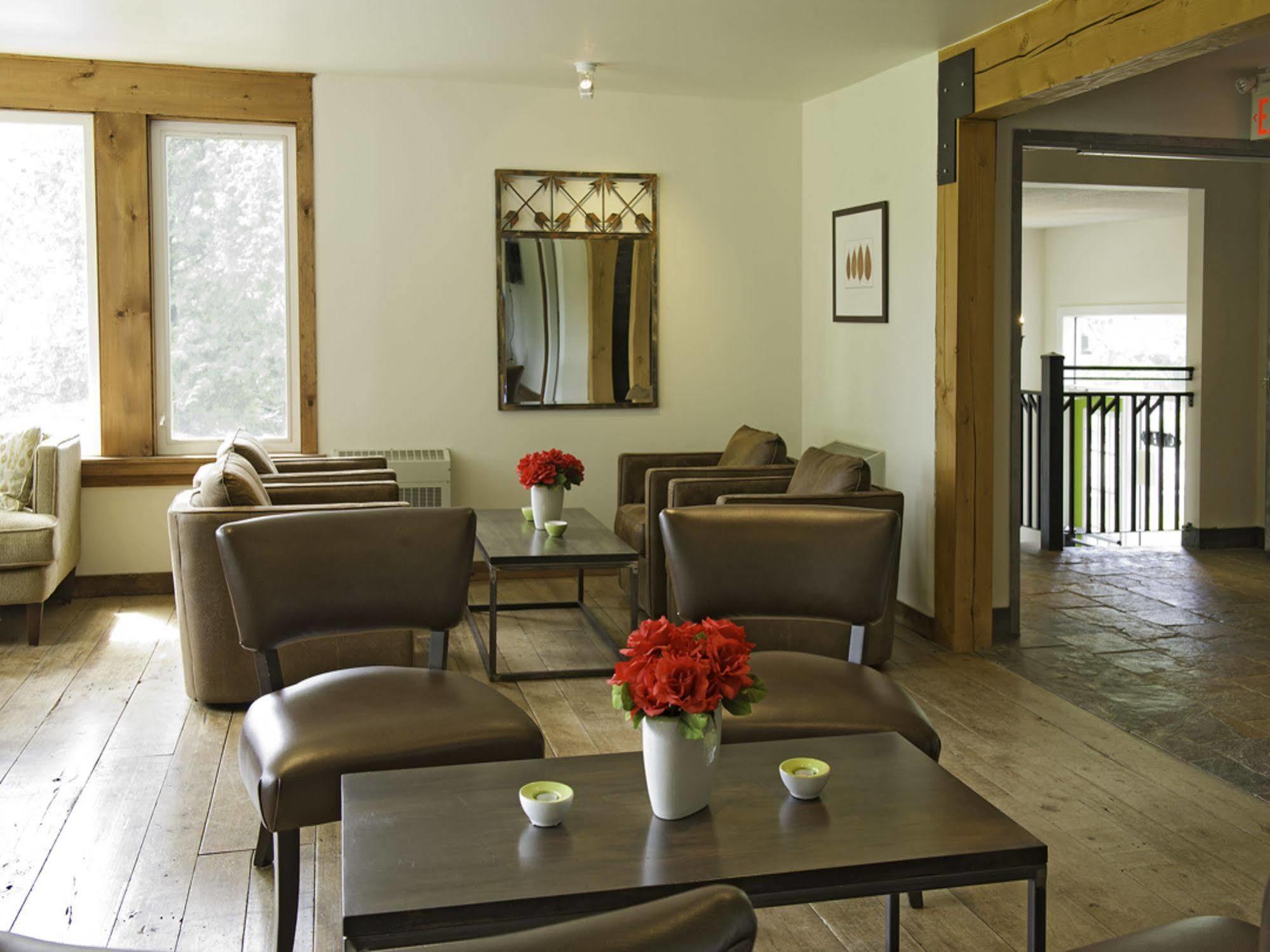 Pine Lodge Muskoka Huntsville Exteriör bild